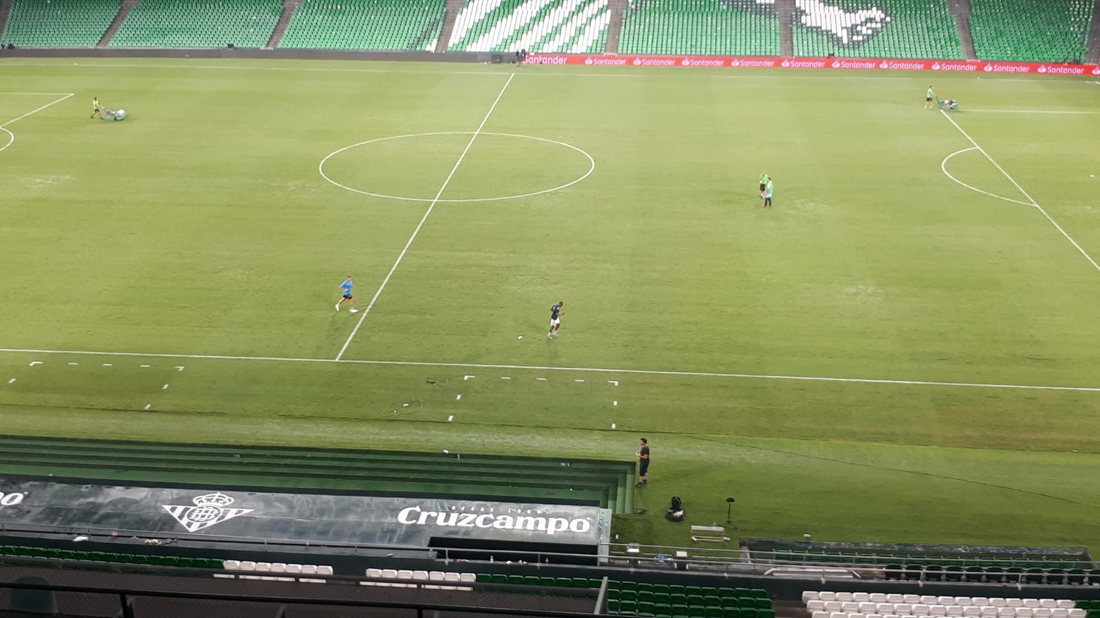  Emerson, entrenando sólo tras el Getafe.