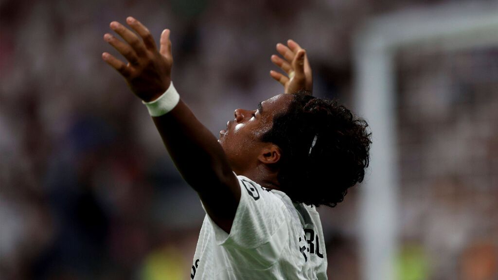  Endrick celebrando su primer gol con el Madrid (Cordon Press)