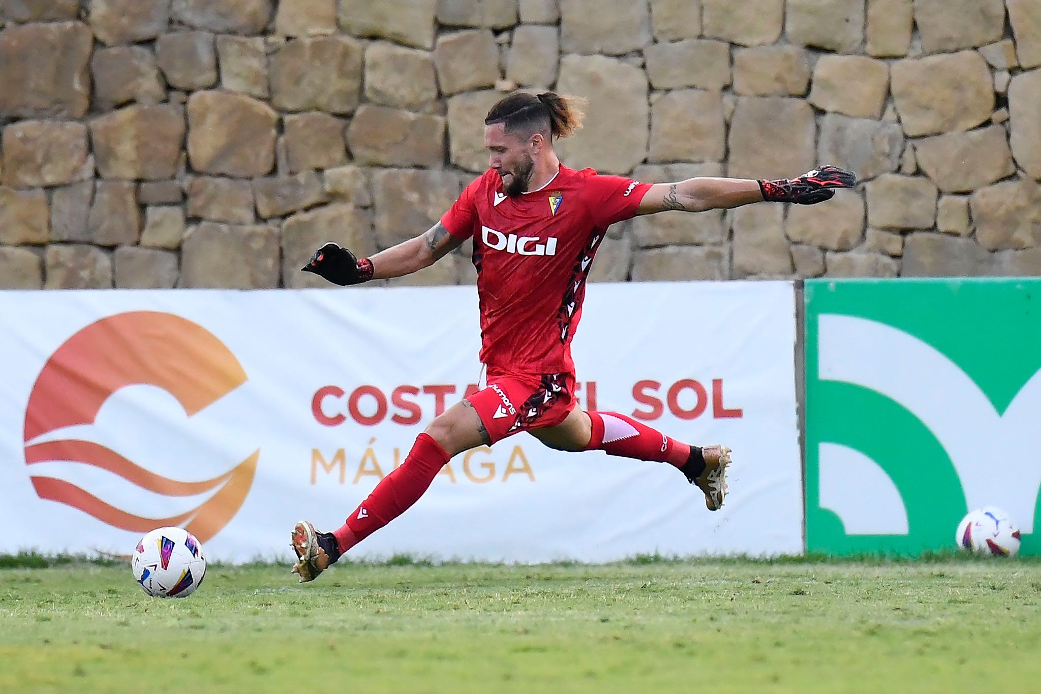 Conan Ledesma durante la pretemporada amarilla. (Foto: Cádiz CF)