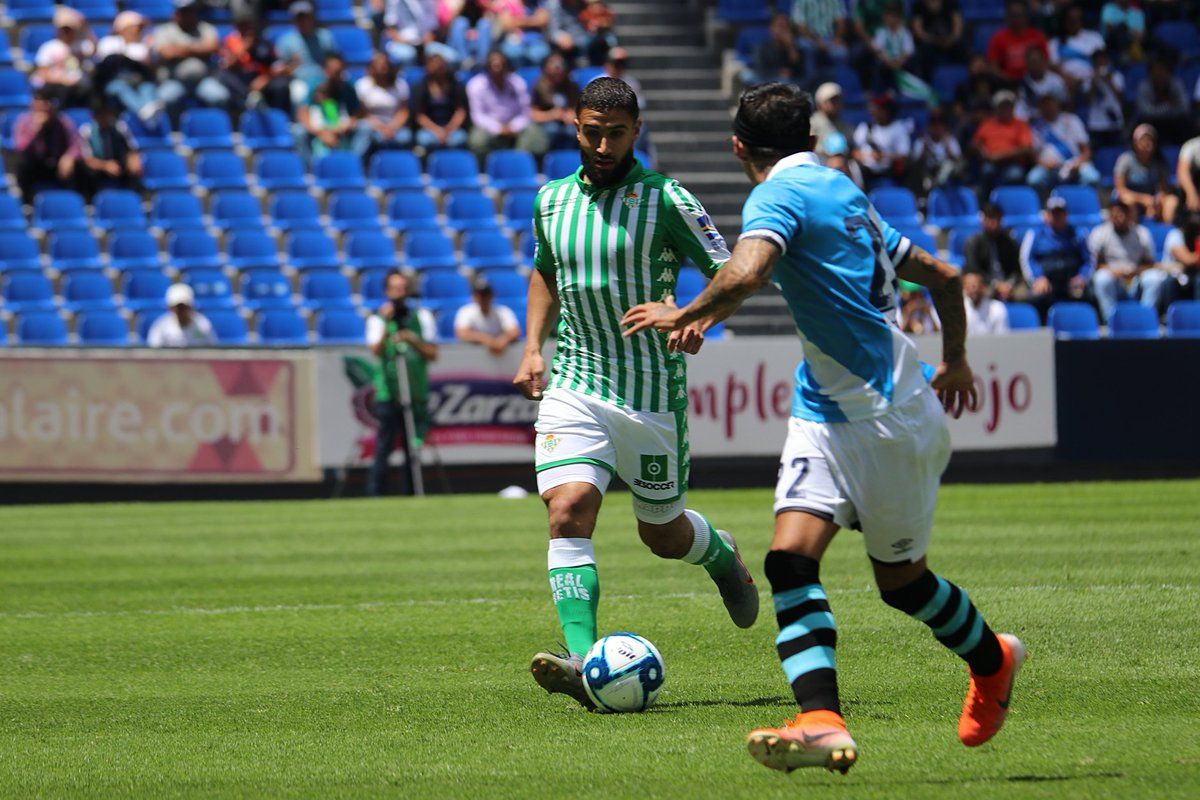  Fekir, en su primera titularidad con el Betis ante el Puebla.