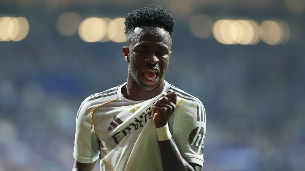  Vinicius Júnior celebrando el gol contra el Oviedo (Europa Press)