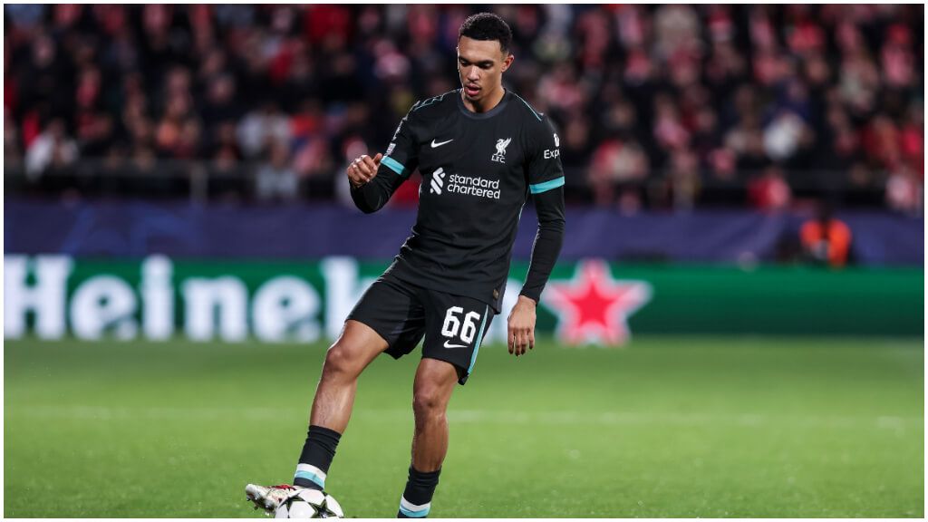  Trent Alexander-Arnold en un partido con el Liverpool. (Fuente: Europa Press)