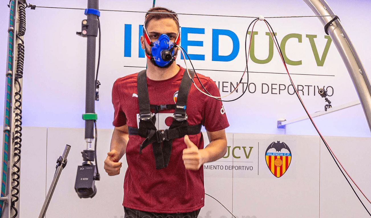  Giorgi Mamardashvili pasa las pruebas médicas.