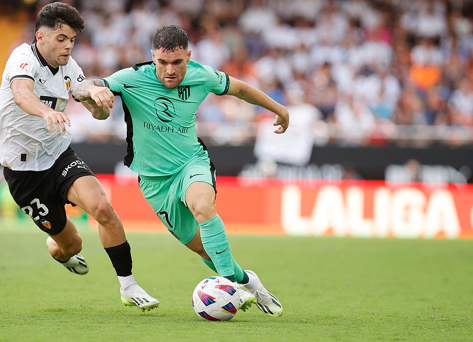Javi Galán, en el Valencia-Atlético (Foto: ATM).