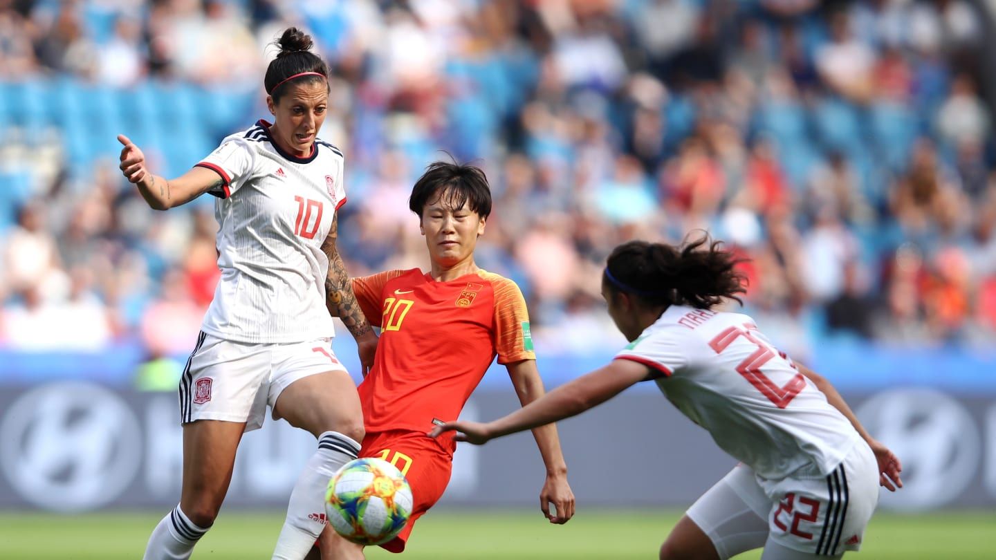  Jenni Hermoso, ante China.