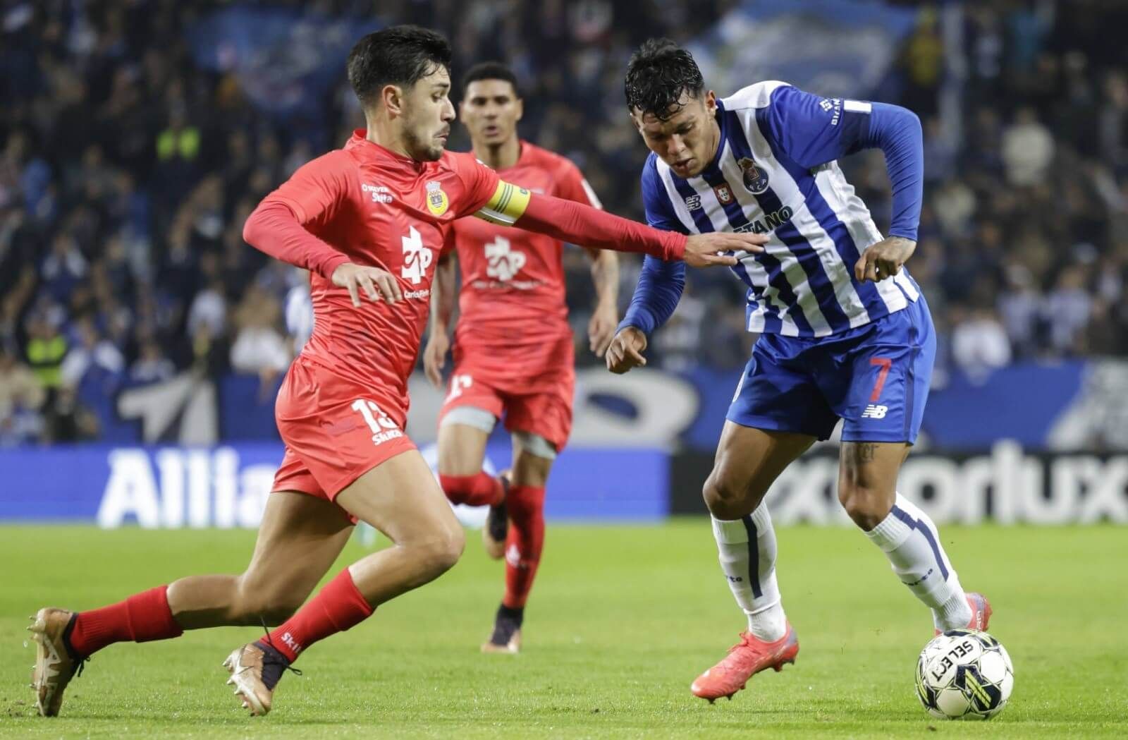 Joao Basso, durante un partido esta temporada (Foto: Cordon Press).