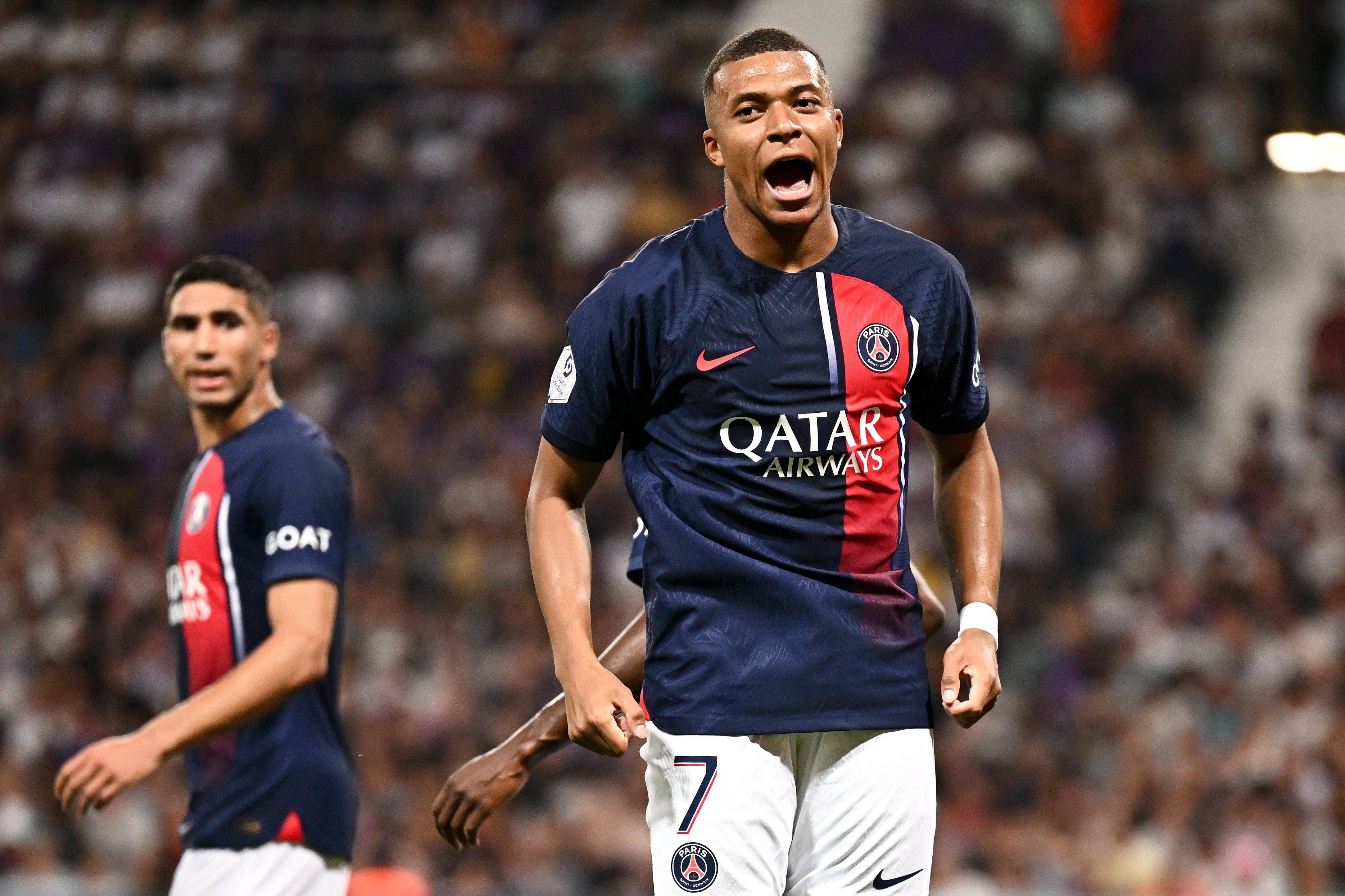 Kylian Mbappé celebra su gol en el Toulouse-PSG (Foto: Cordon Press).