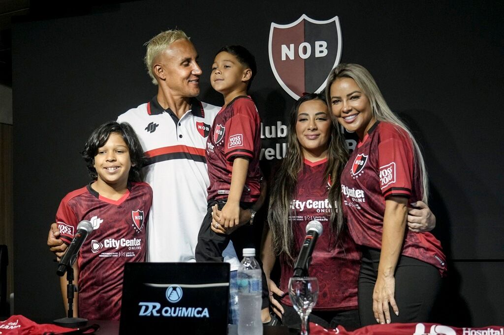 Keylor Navas durante su presentación con Newell's Old Boys.