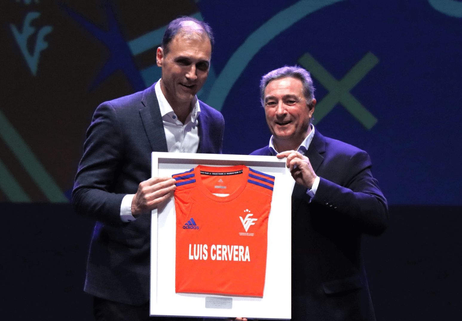  Luis Cervera, Director General de Deportes, y Salva Gomar, presidente de la Valenciana, miembros de la candidatura para el Mundial 2030