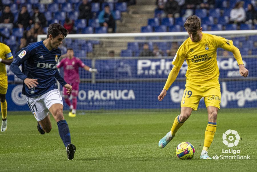 Mangel en el Real Oviedo-UD Las Palmas (Foto: LaLiga).