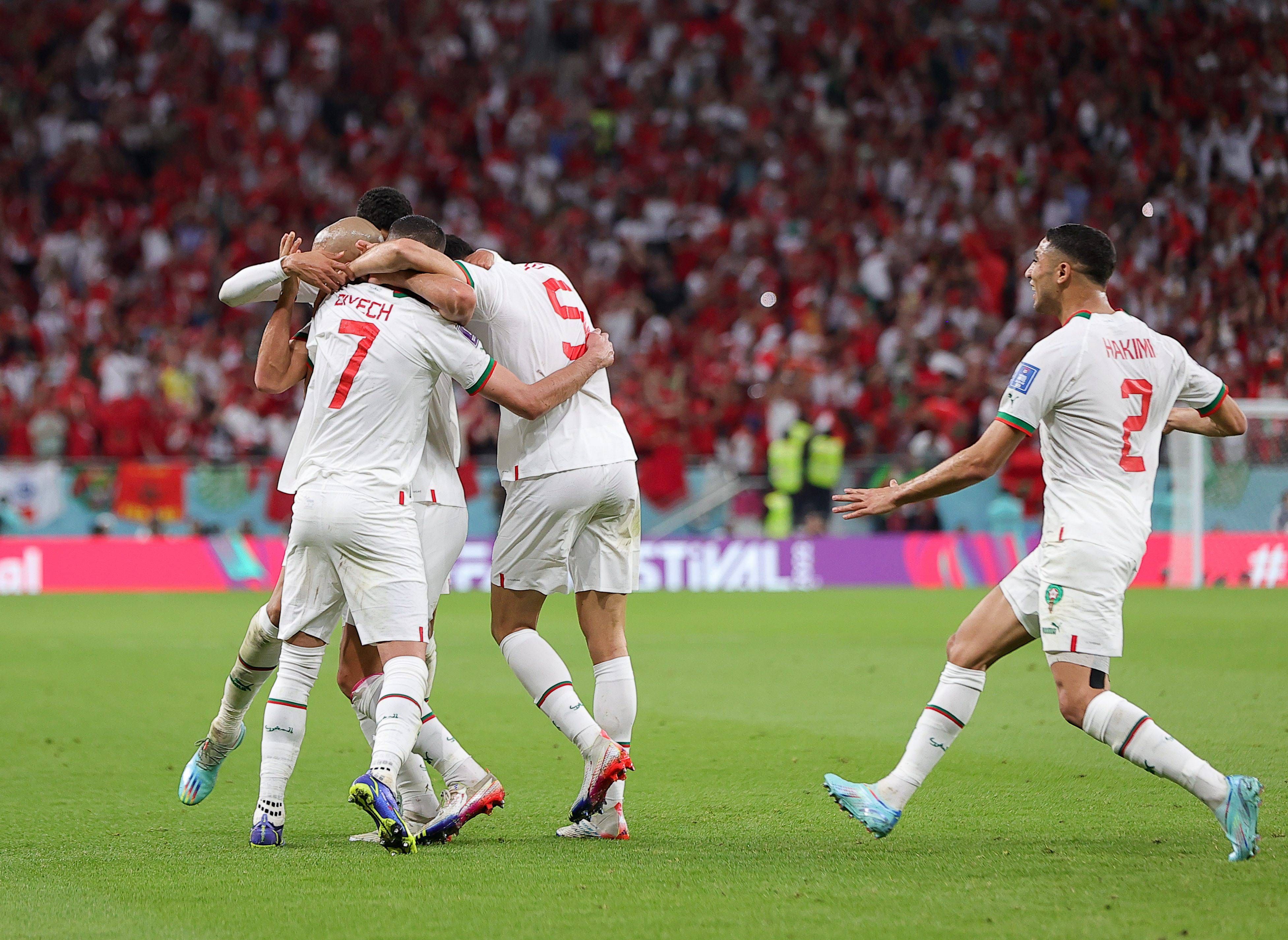  Marruecos celebra uno de sus goles a Bélgica.