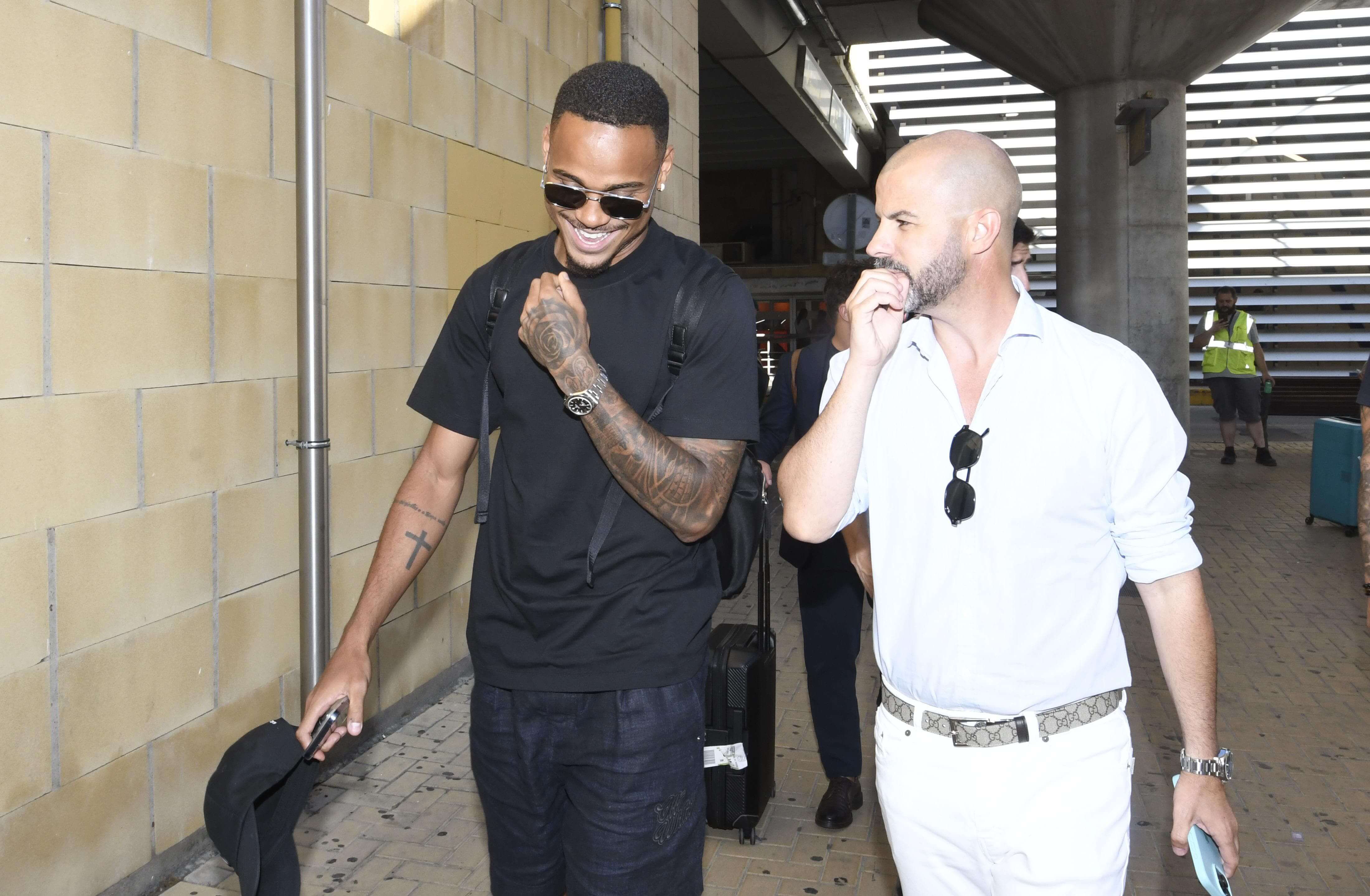 Natan, junto a Manu Fajardo, ya en Sevilla para fichar por el Betis.