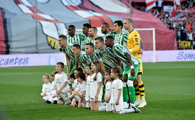  El once del Betis en el derbi.