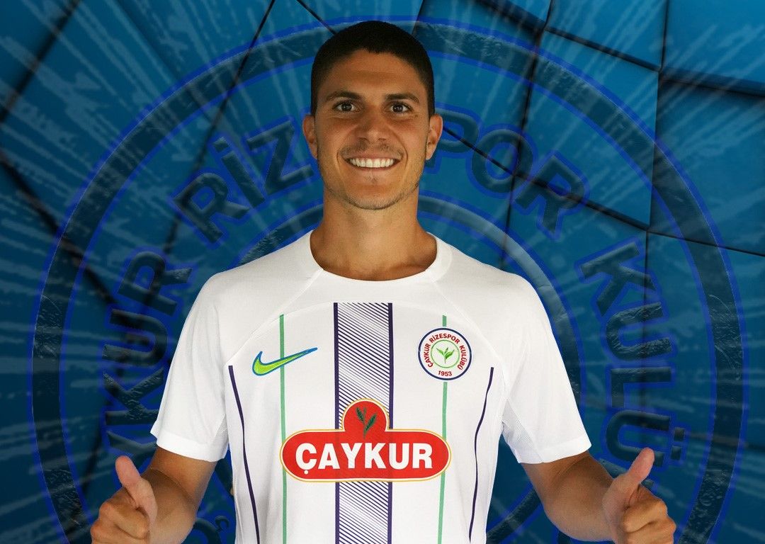 Óscar Pinchi cierra su fichaje en Turquía (Foto: Rizespor).