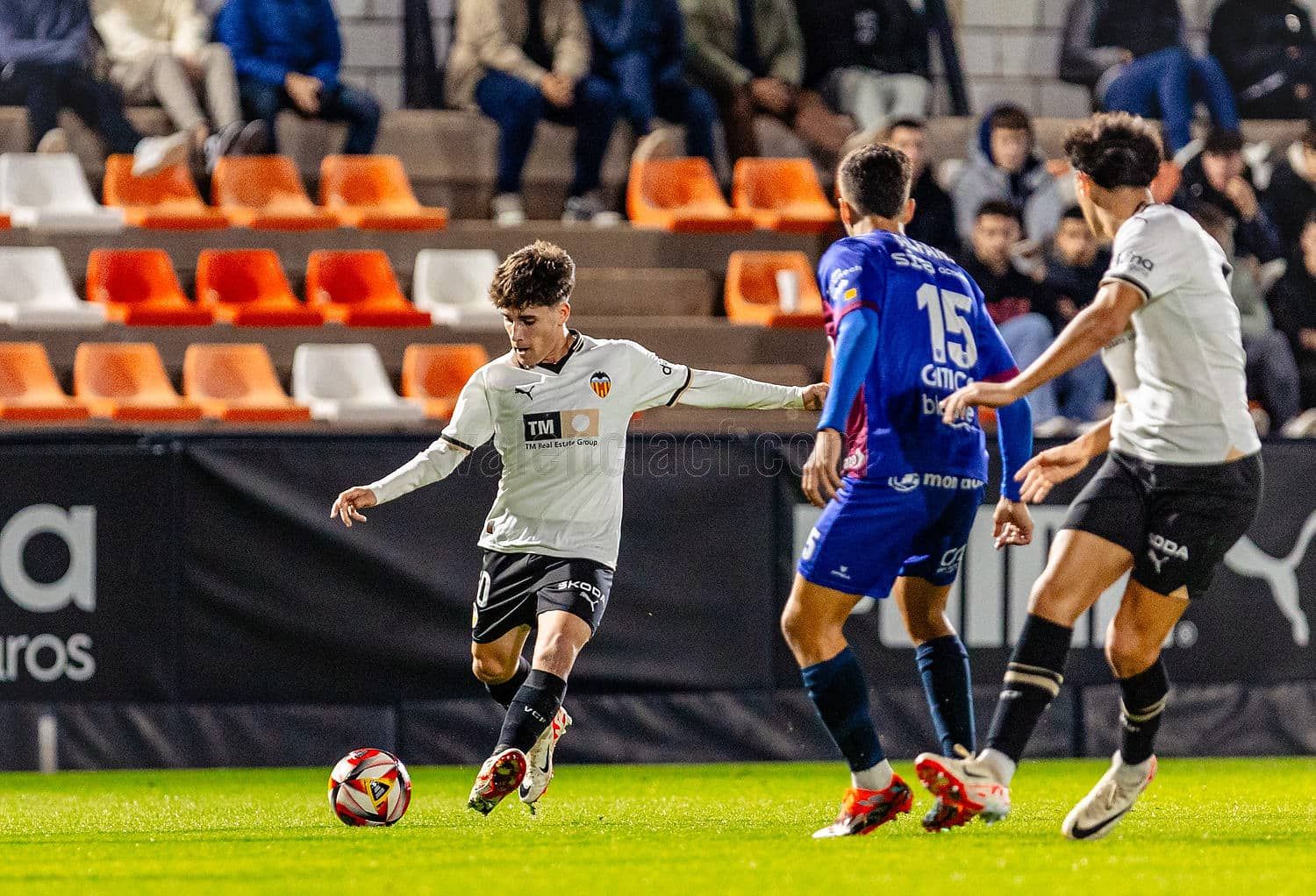 Otro mazazo para el VCF Mestalla (1-2)