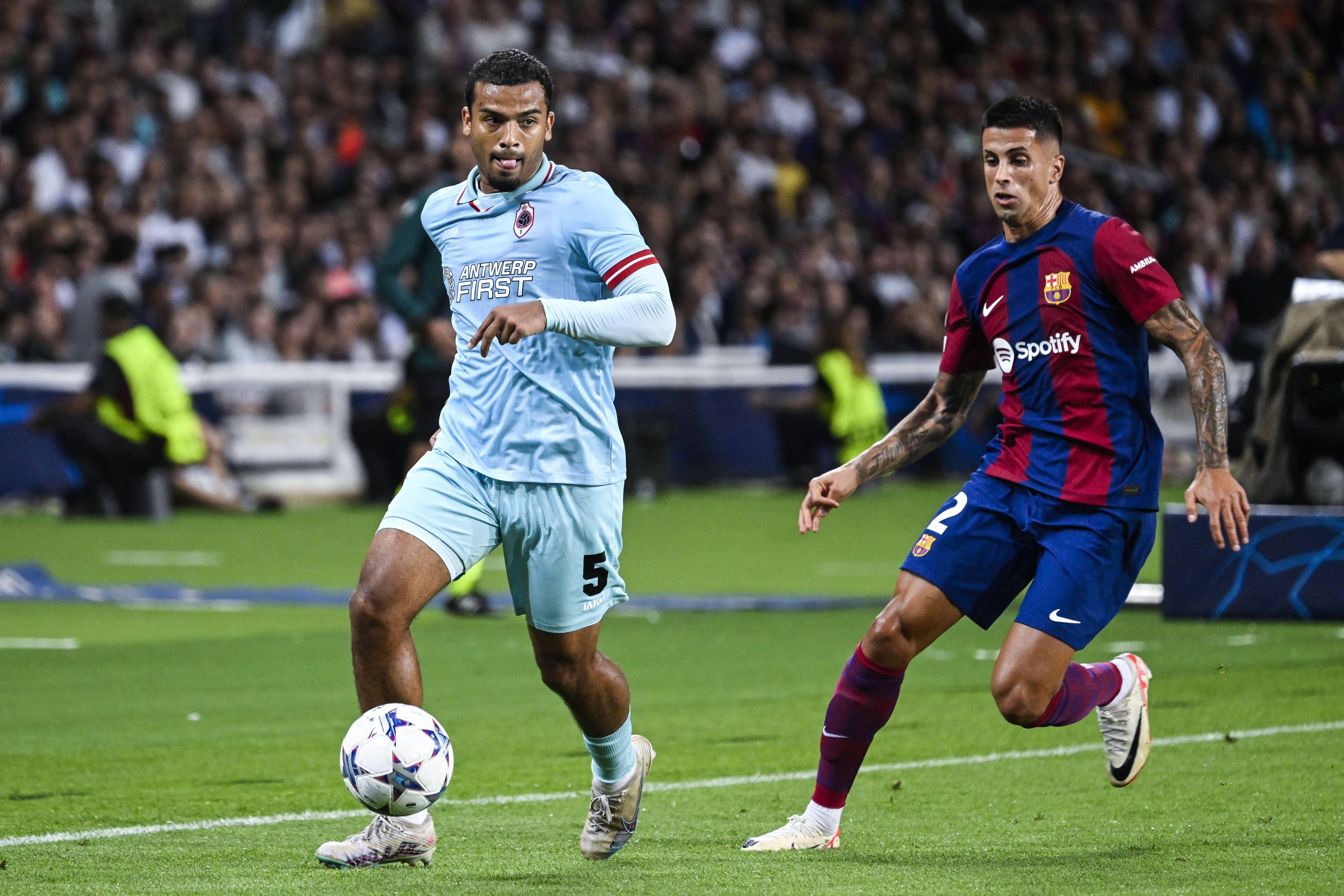  Owen Wijndal, en el Barcelona-Amberes (FOTO: Cordón Press).