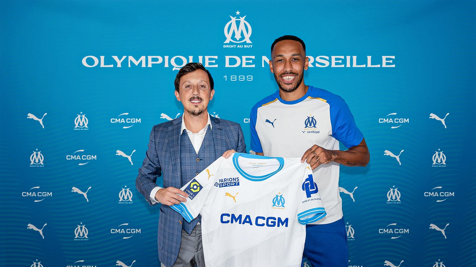 Pablo Longoria y Aubameyang, en la presentación del gabonés con el Marsella (Foto: OM).