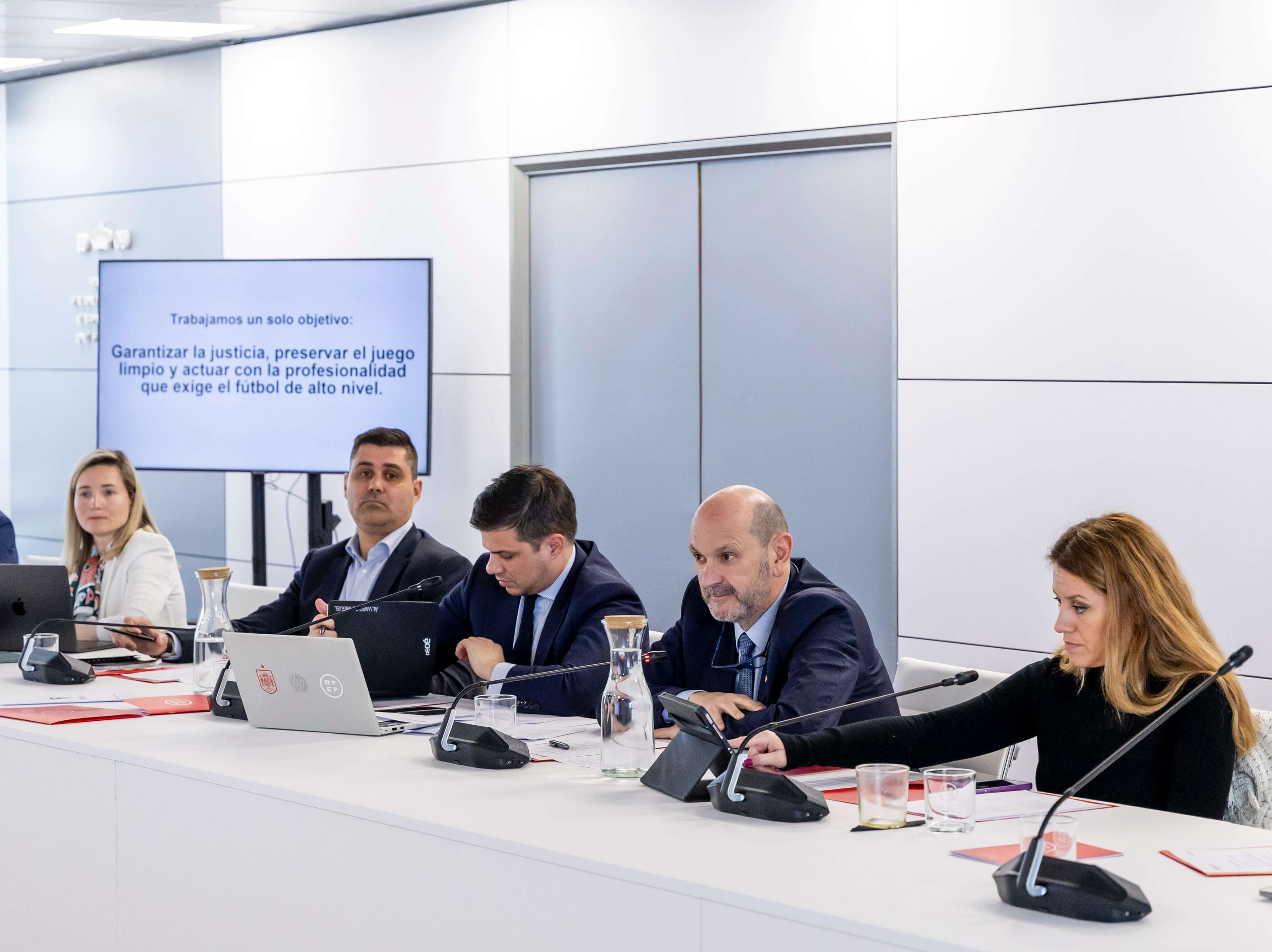 Reunión de la RFEF.