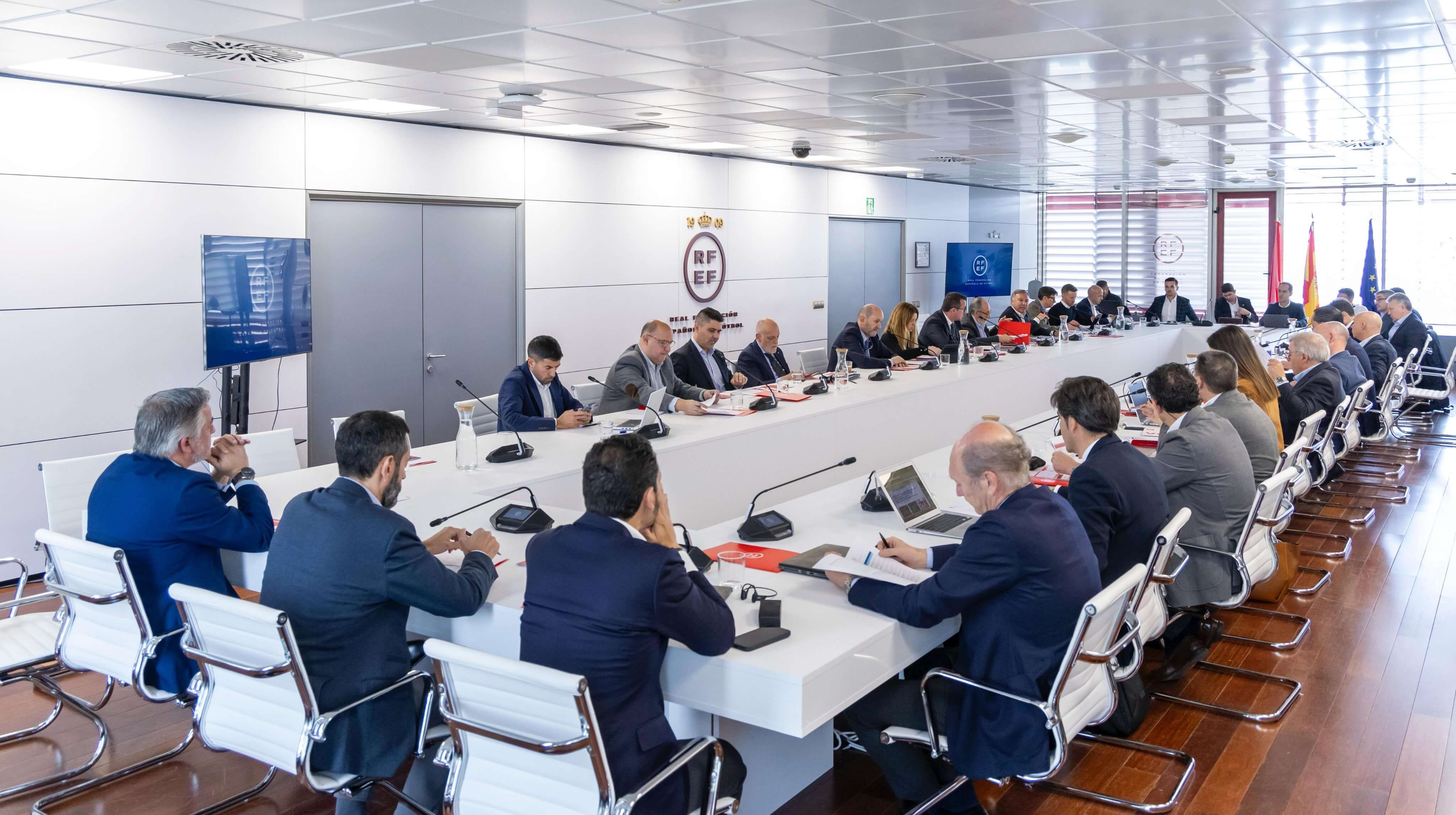 Reunión de la RFEF.