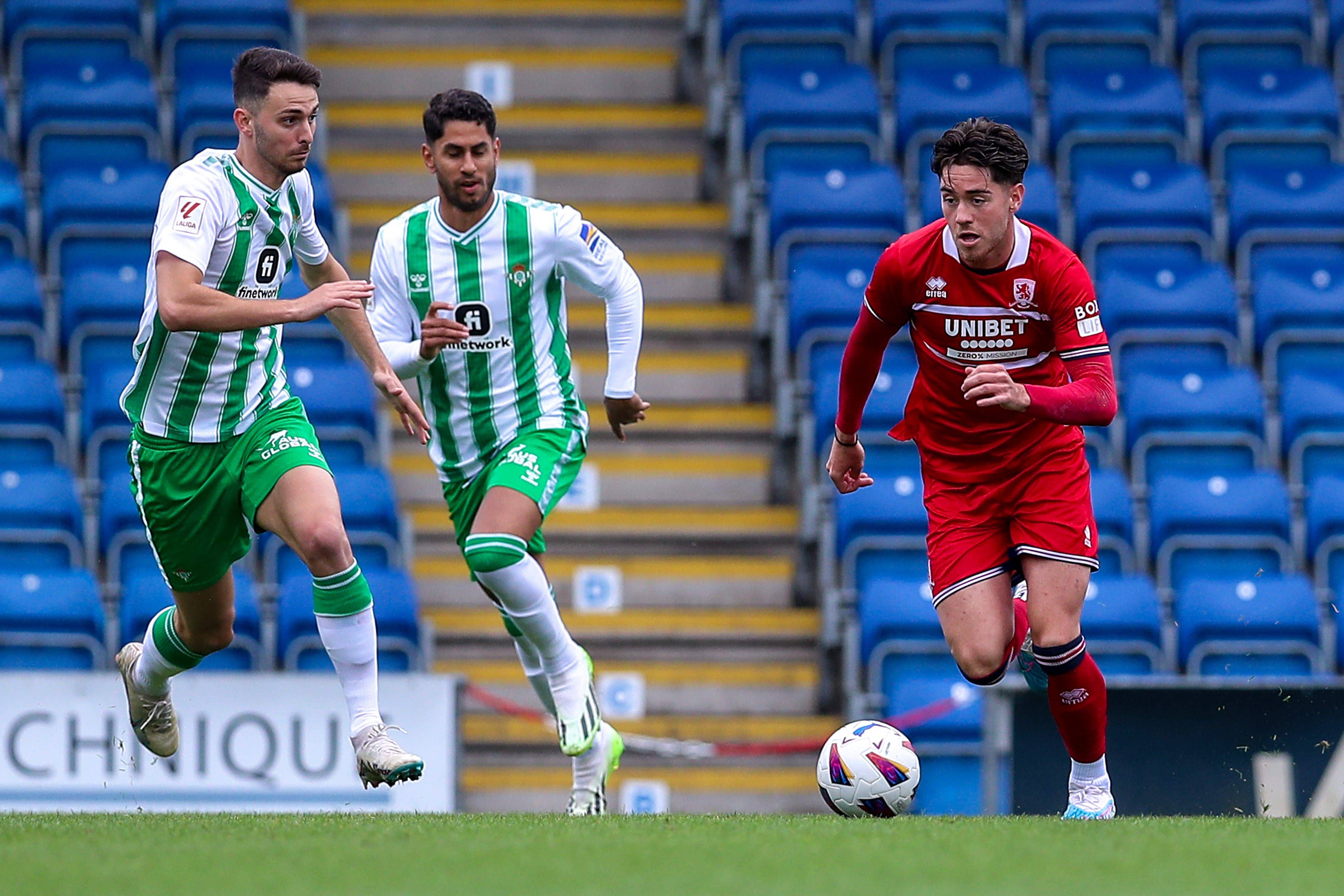 Raúl García y Ayoze, ante el Boro (Foto: Cordon Press).