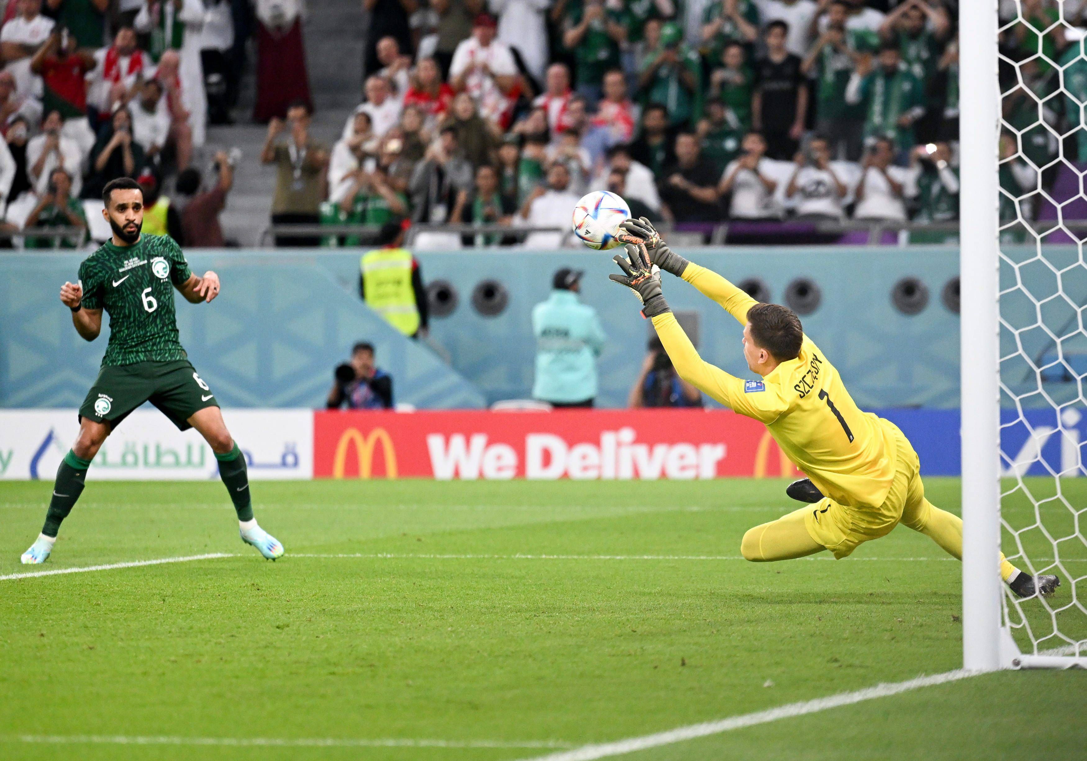  Szczesny para el rechace del penalti.