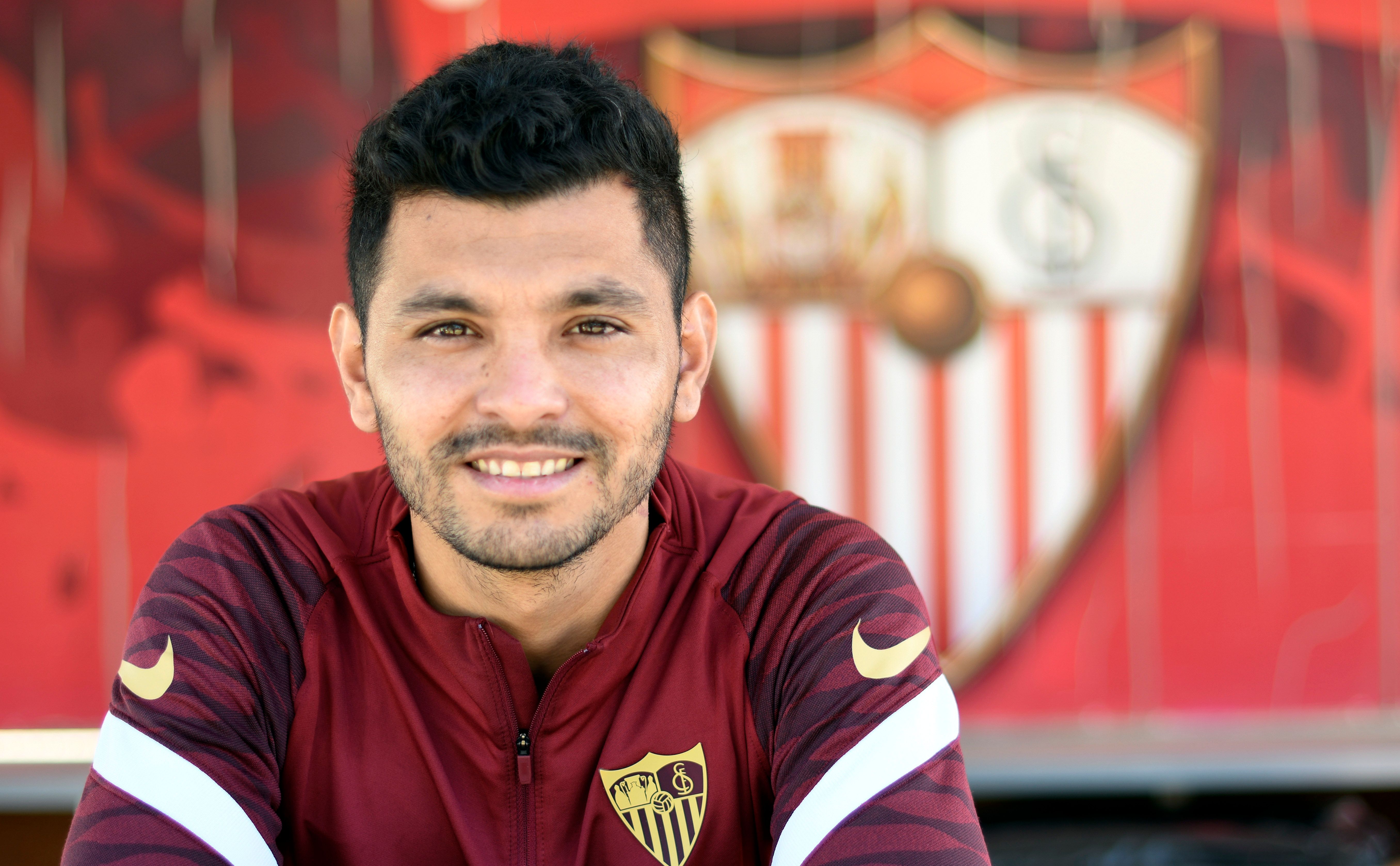 Tecatito Corona, en su entrevista con ElDesmarque (Foto: Kiko Hurtado).