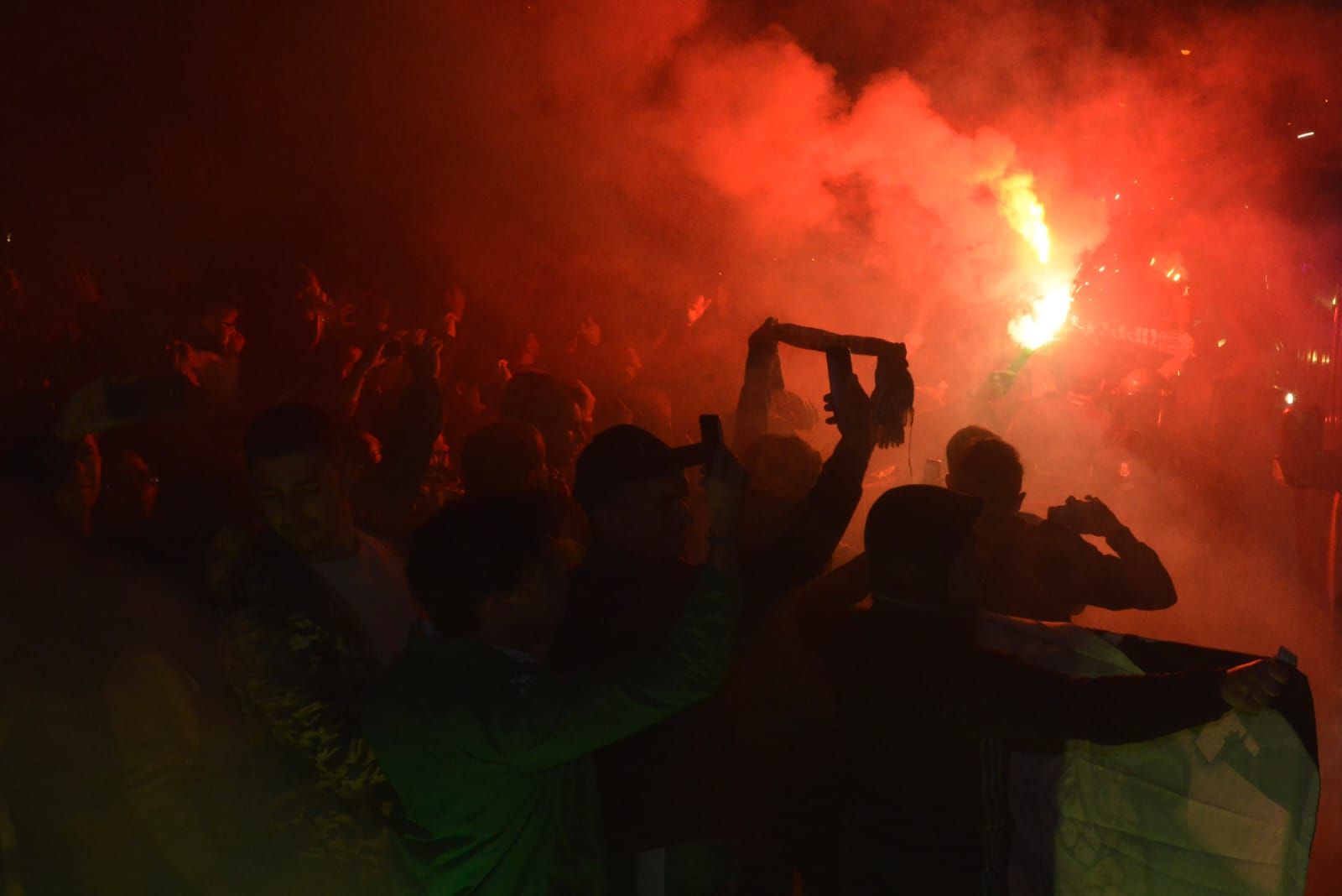  Recibimiento de la afición.