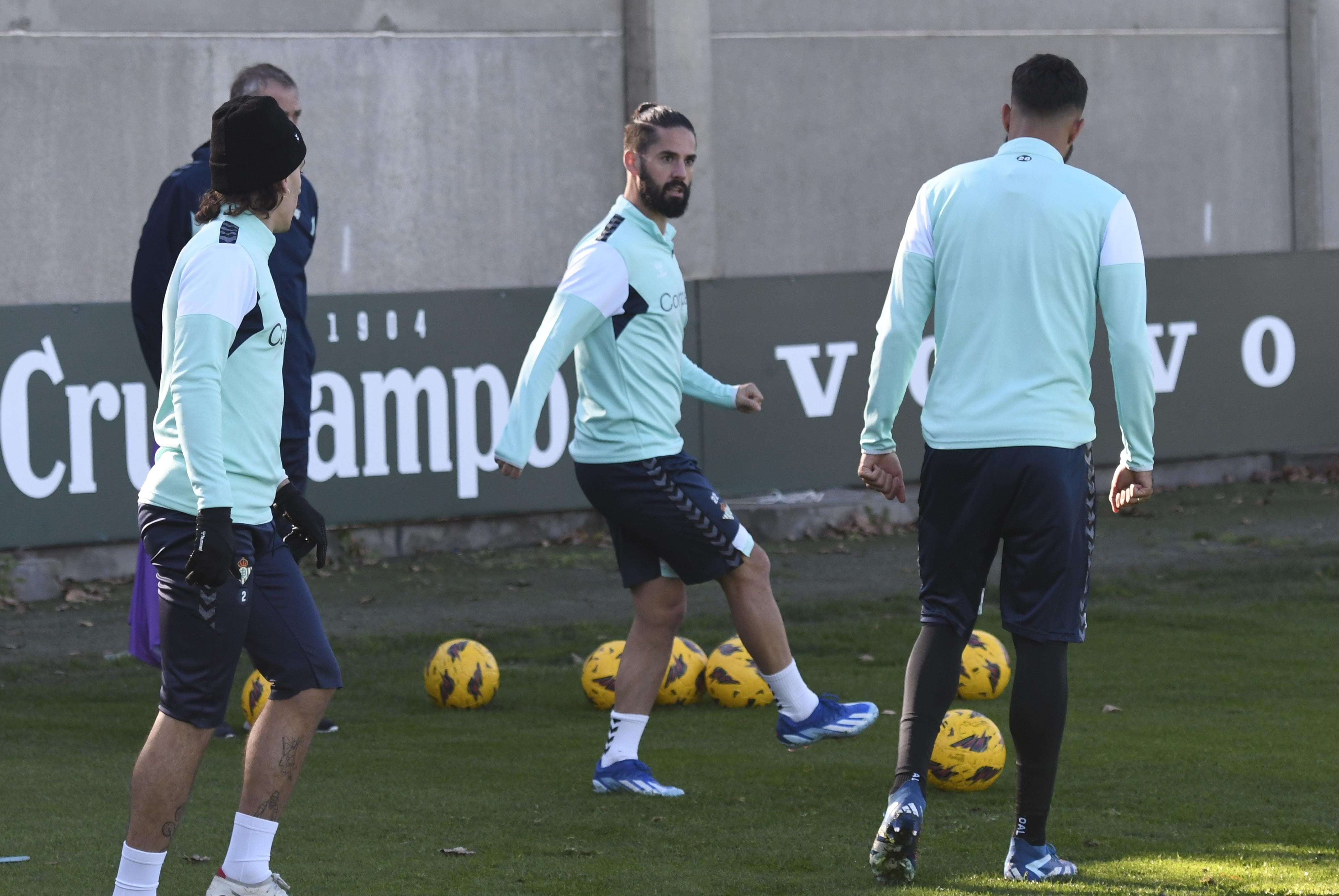  Isco Alarcón en el entrenamiento (foto: Kiko Hurtado).