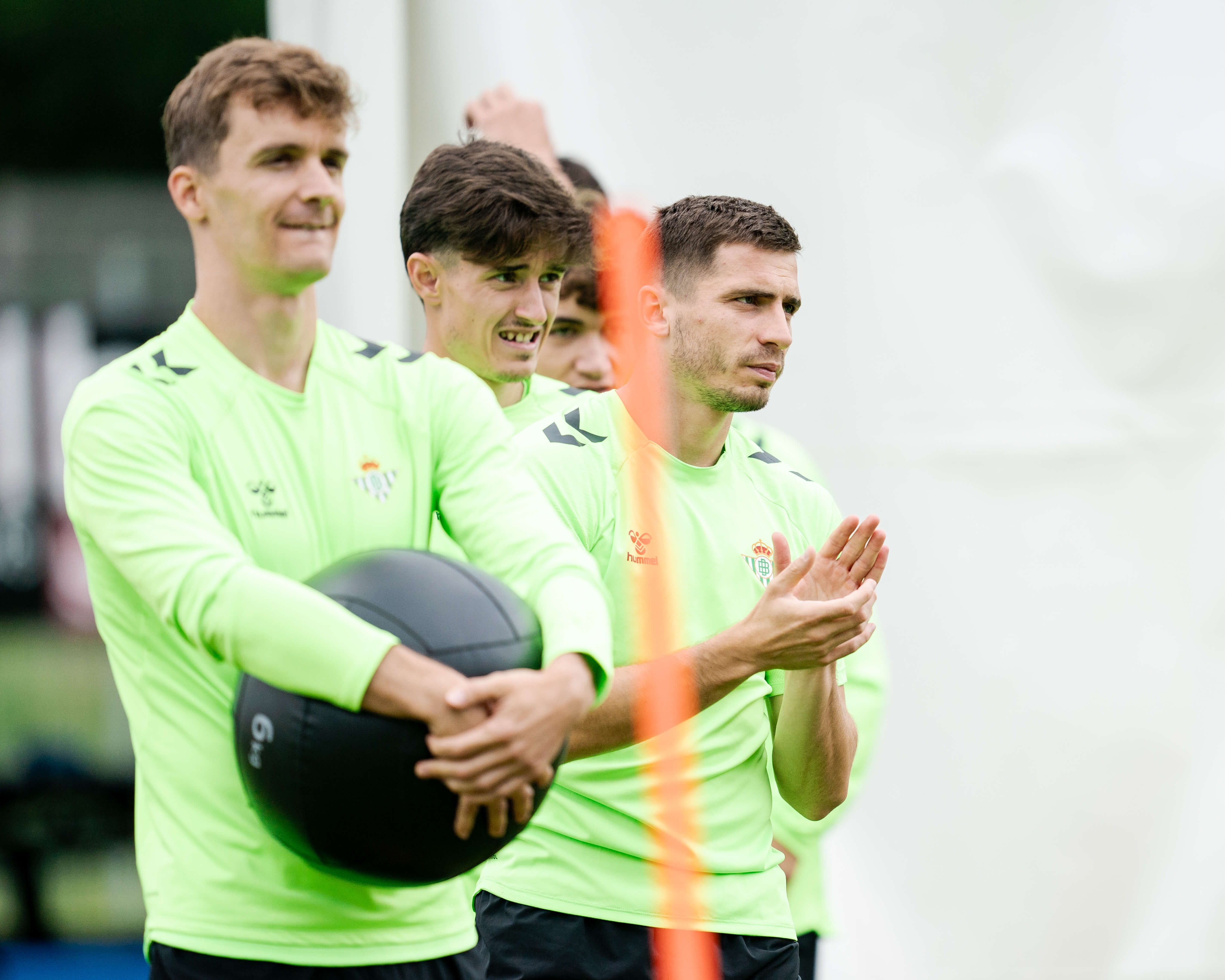  Diego Llorente, entrenando con el Betis en Austria