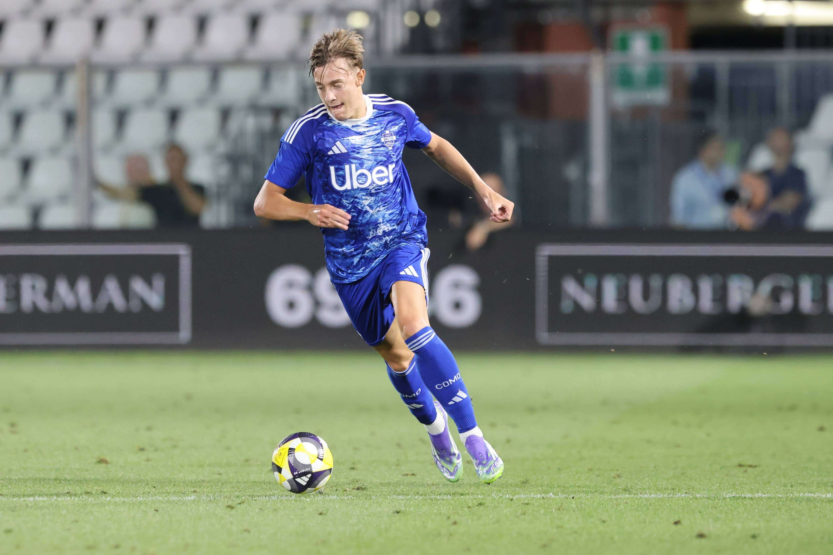  Jesús Rodríguez, jugando con el Como 1907.