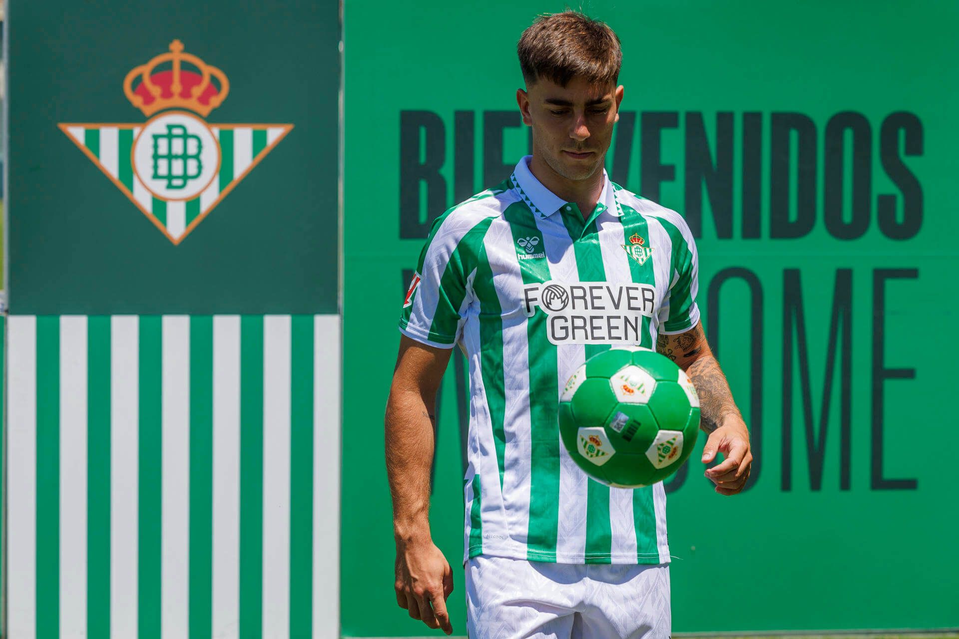 Iker Losada, en su presentación con el Betis