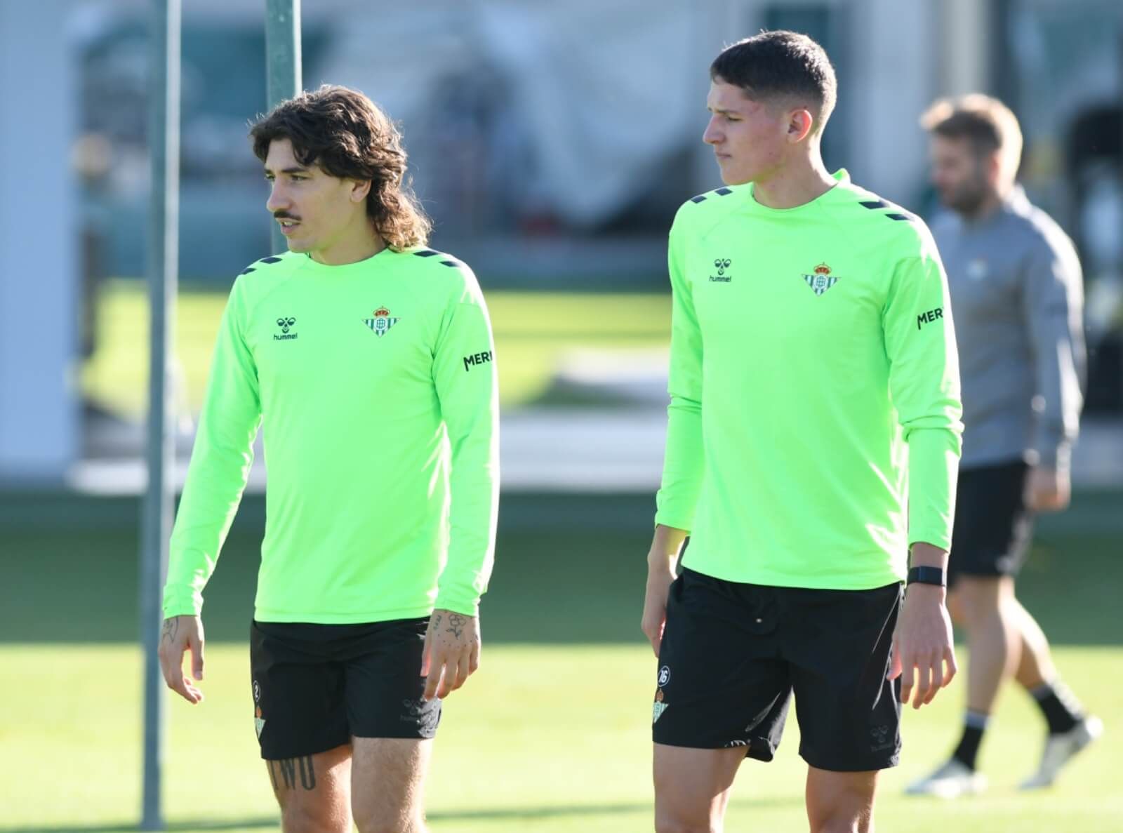  Héctor Bellerín y Sergi Altimira (foto: Kiko Hurtado).