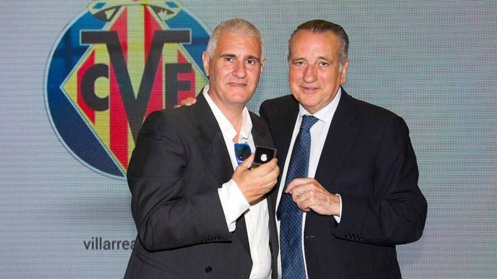  Antonio Cordón, con Roig, presidente del Villarreal.