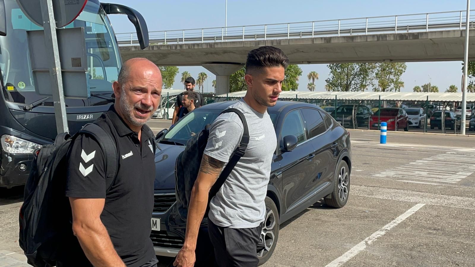  Bartra, , antes de viajar a Inglaterra