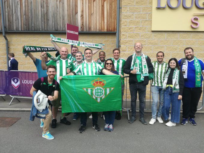  Aficionados béticos en los amistosos del Betis en Inglaterra.