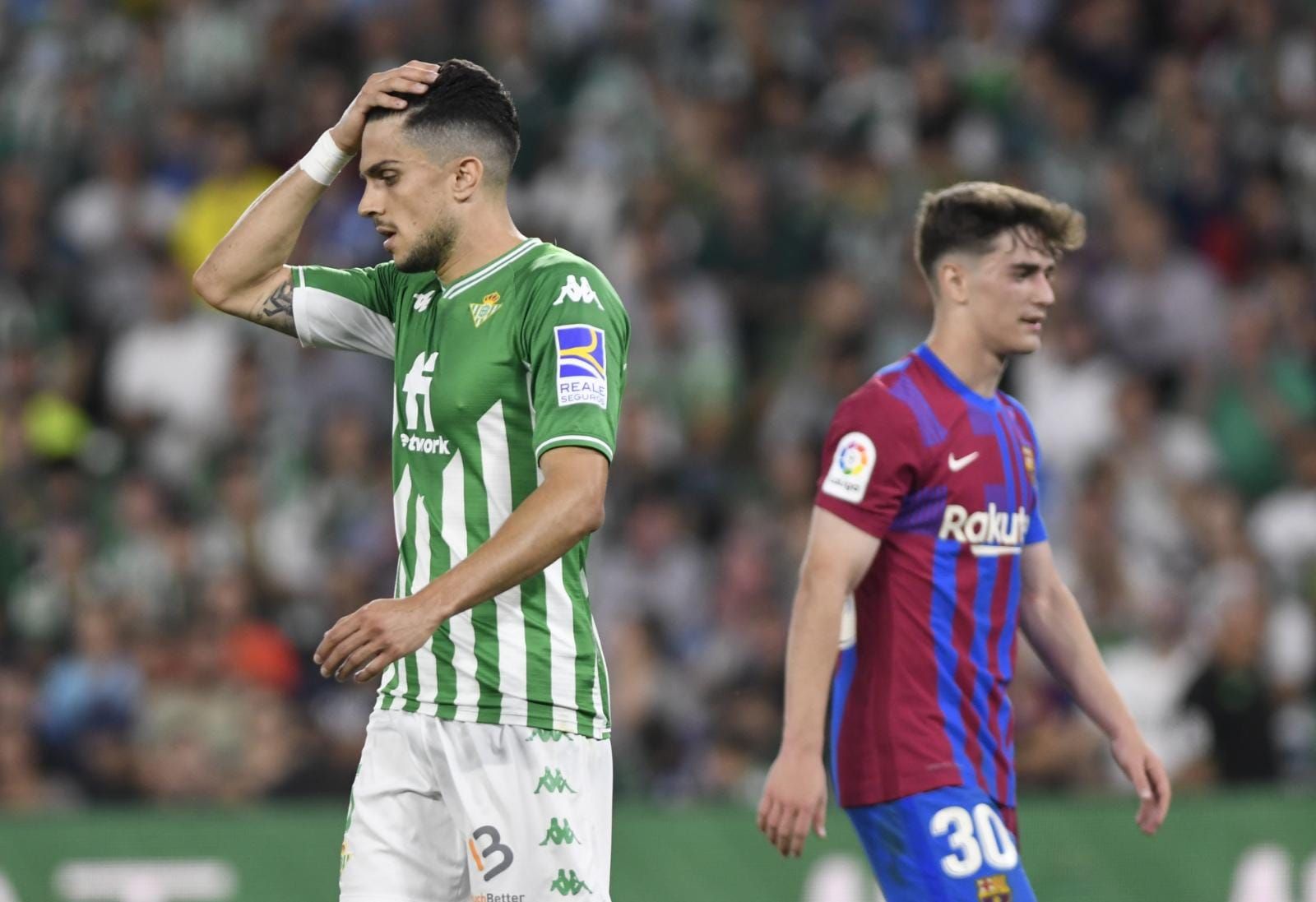Bartra, autor del gol del empate del Betis ante el FC Barcelona.