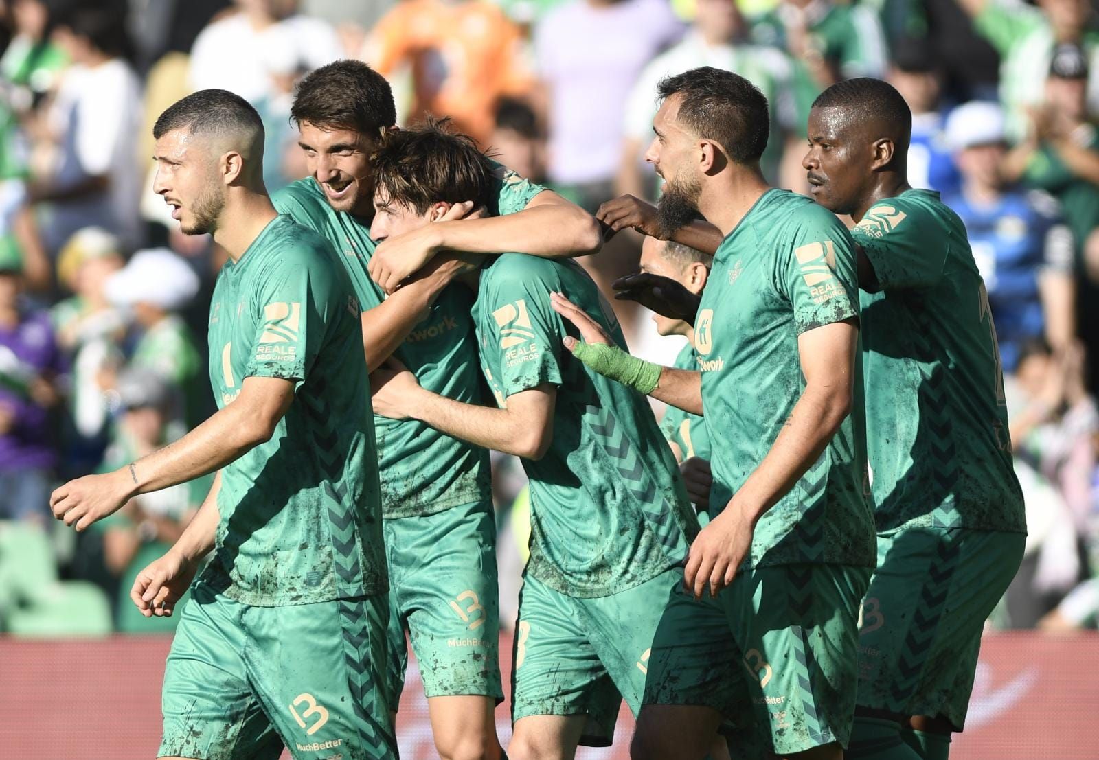  Miranda celebra su gol en el Betis - Espanyol