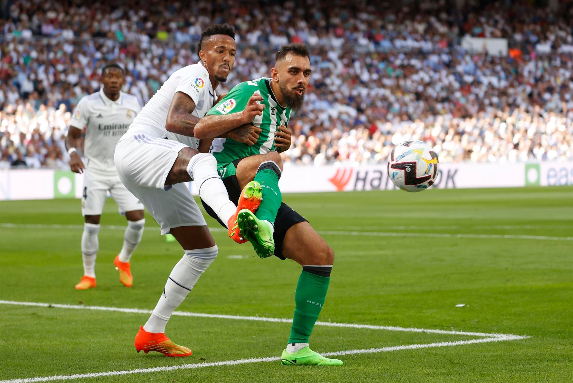 Borja Iglesias, en el Real Madrid-Betis.