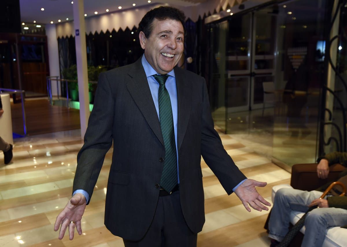  Joaquín Caro Ledesma, en una Junta de Accionistas del Betis.