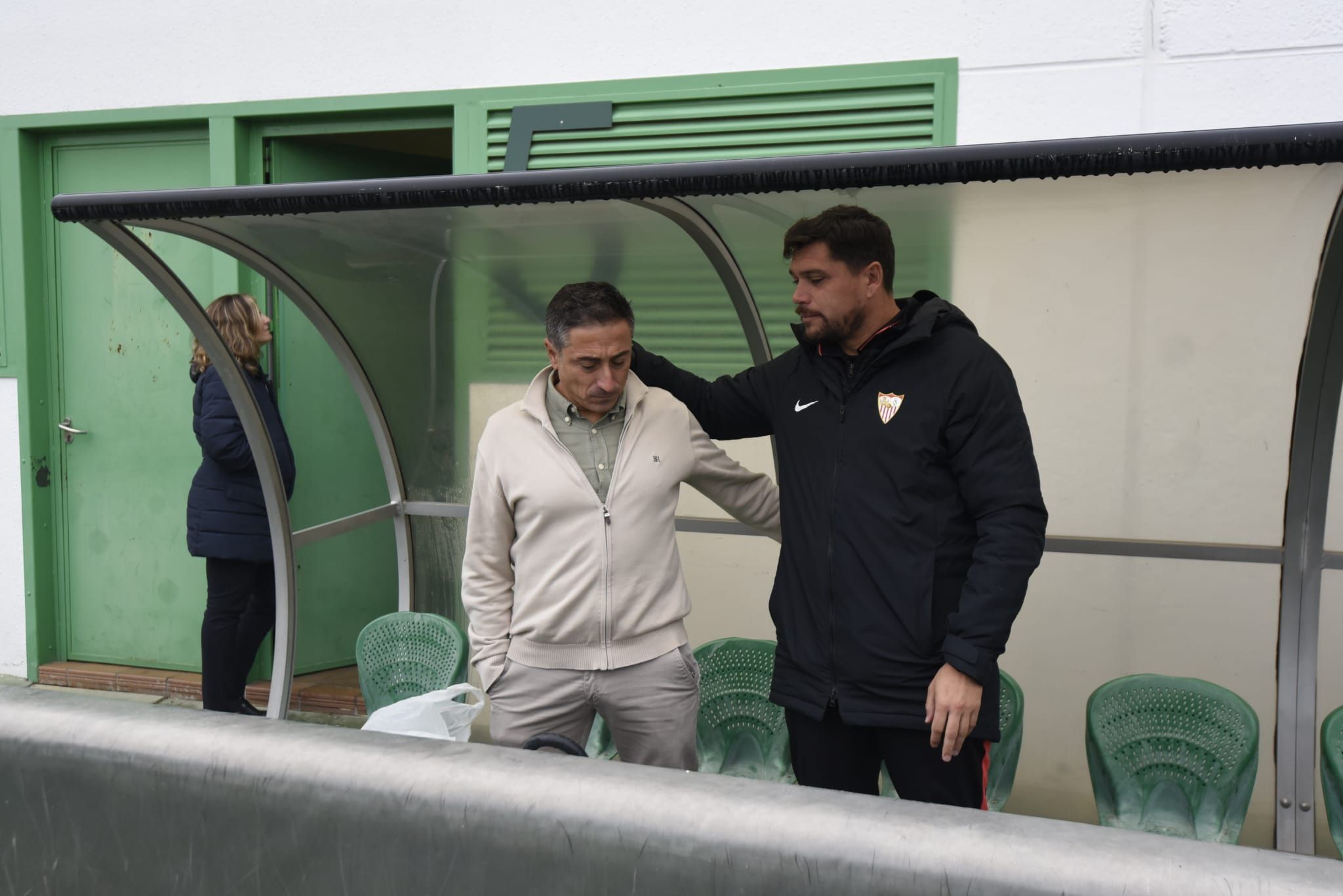  Antonio Contreras, junto a Cristian Toro, en el derbi que no se disputó por la huelga.