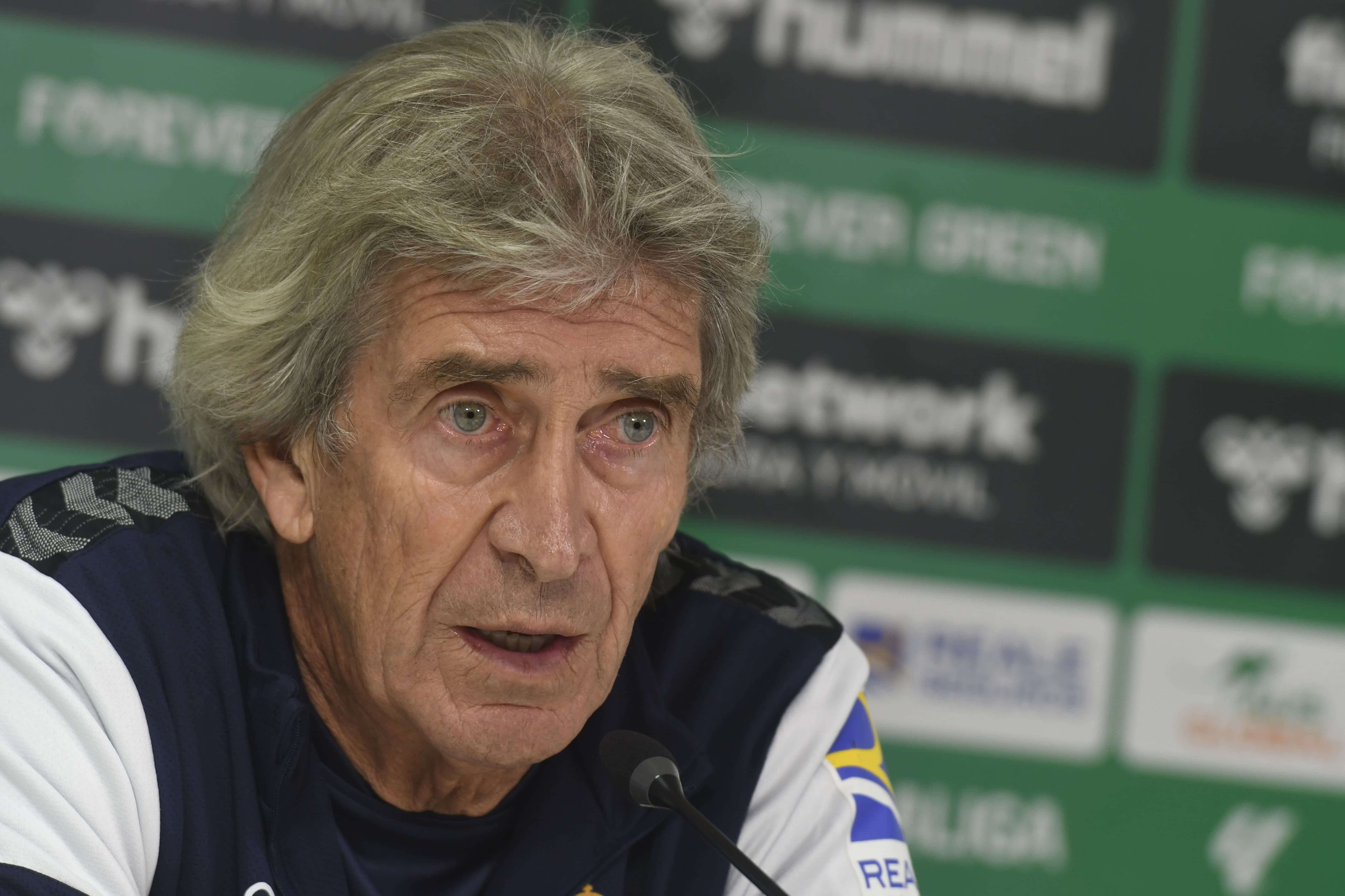 Manuel Pellegrini, entrenador del Real Betis (foto: Kiko Hurtado).