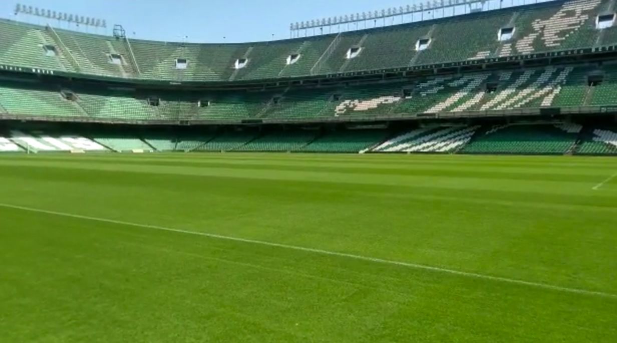  El nuevo césped del Villamarín