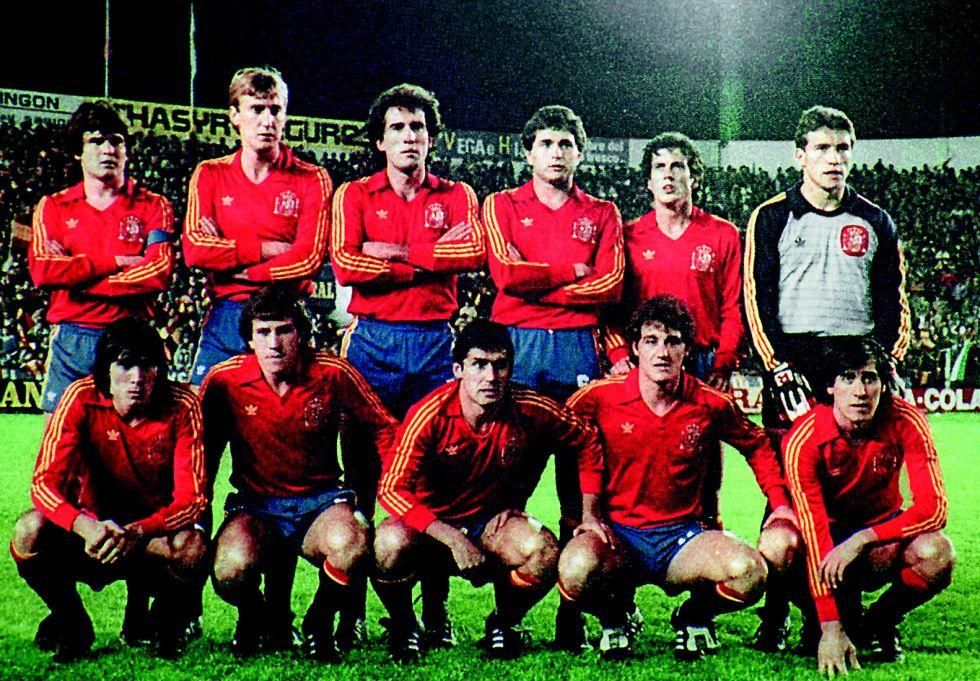 Poli Rincón, en el once de la selección española ante Malta en el 12-1.