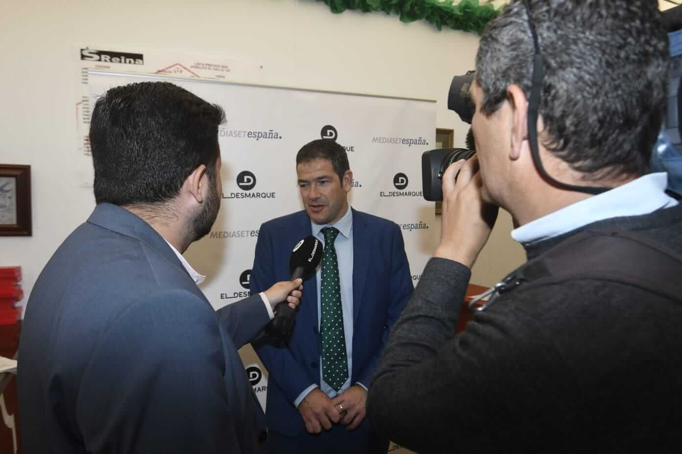  Ramón Alarcón, con ElDesmarque en la Feria de Sevilla.