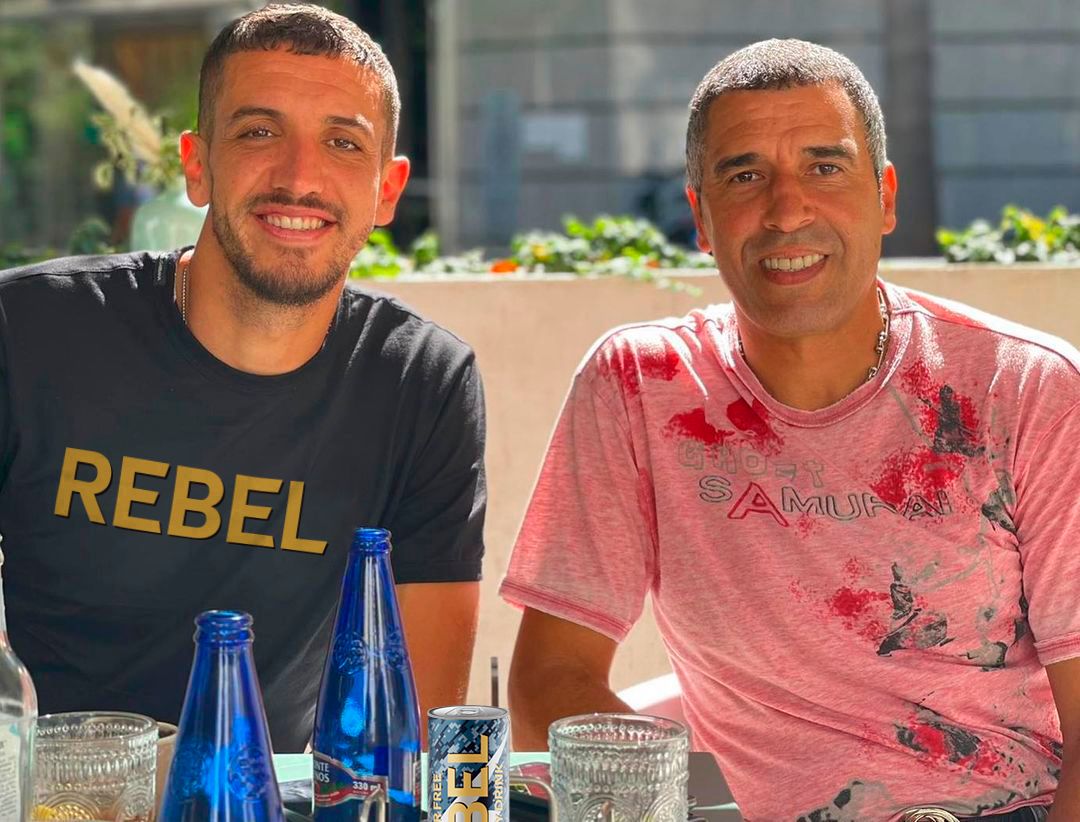  Feddal posa para la entrevista con ElDesmarque.