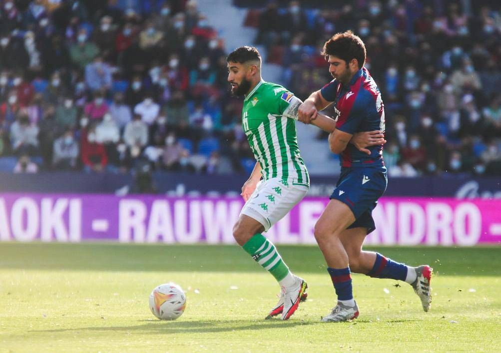 Fekir ante el Levante