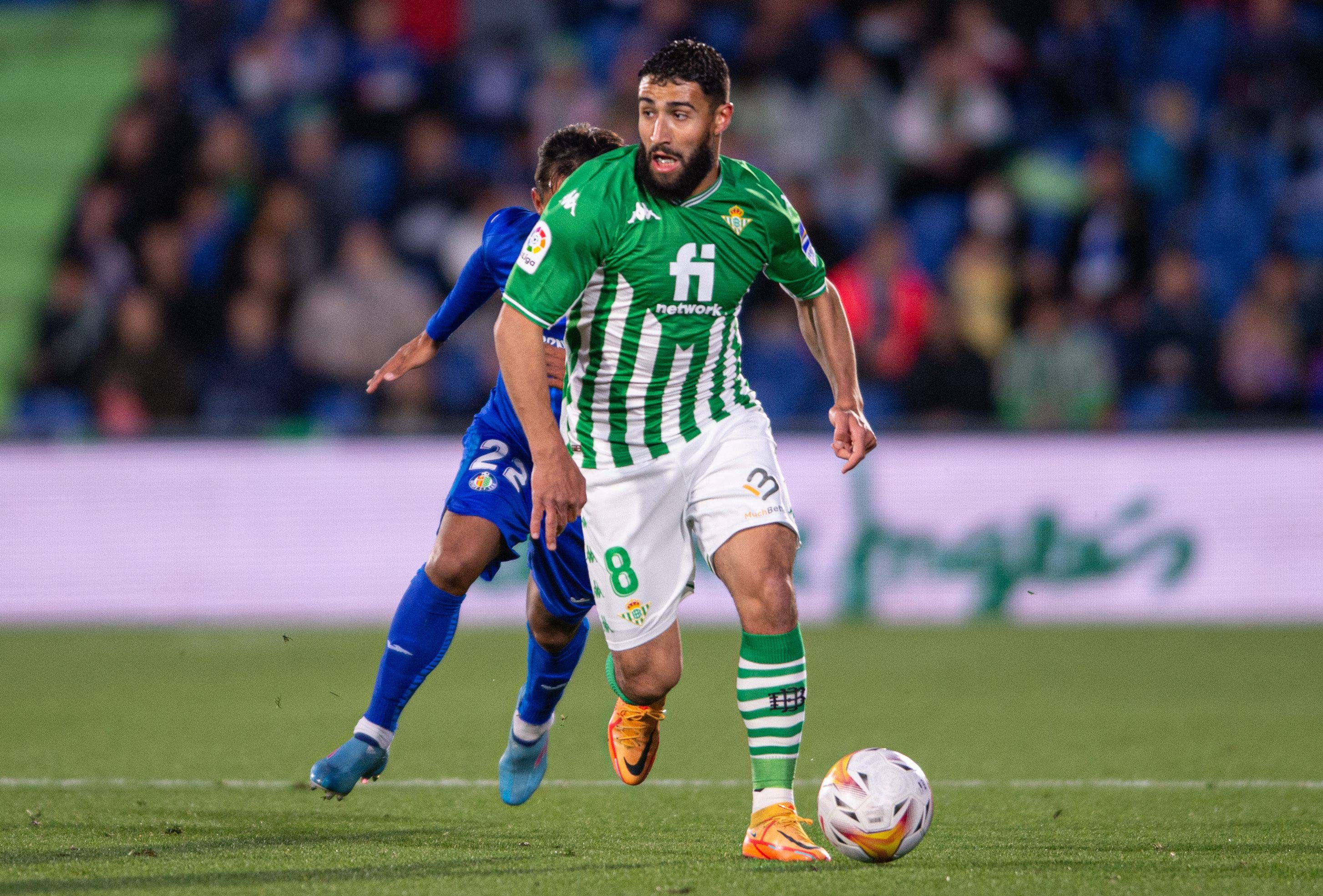 Fekir, muy castigado por la defensa del Getafe en todo el partido.