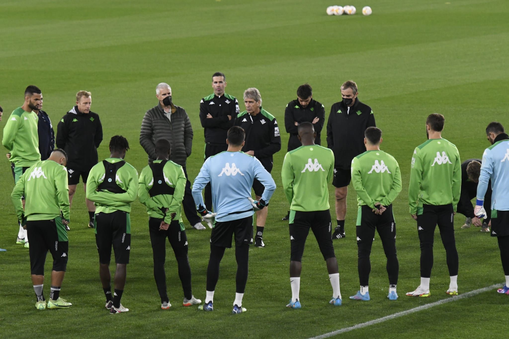  La charla de Pellegrini en el entrenamiento