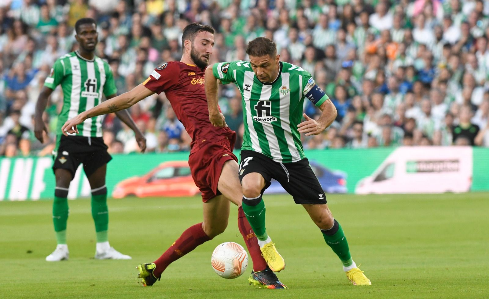 Joaquín Sánchez ante la Roma