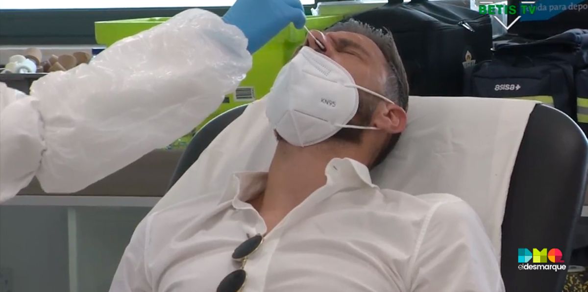 Joaquín, sometiéndose a las pruebas del coronavirus.